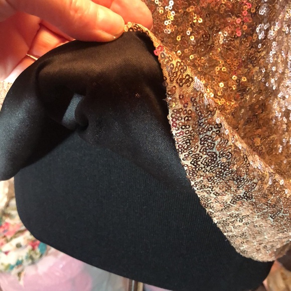 Beautiful Gold Sequin Women’s Designer Blouse - Picture 6 of 17